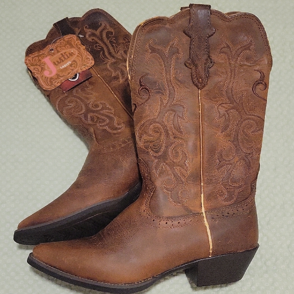 Justin Boots Women's Tan Embroidered Heeled Boots